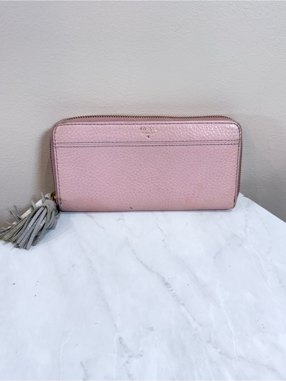 🔥Fossil Pink Leather Zip-Around Wallet EUC🔥